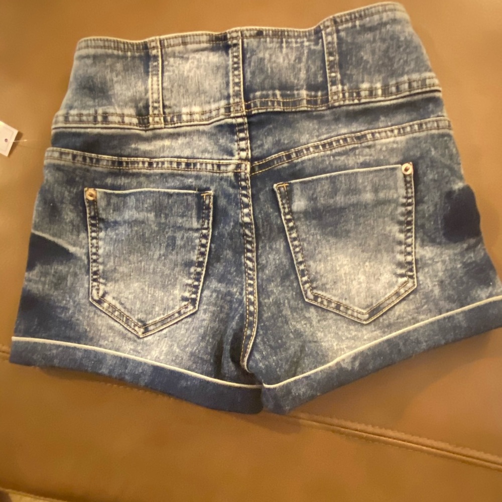 Size 2 High waisted shorts